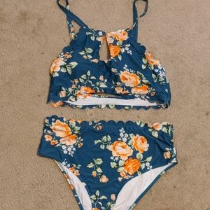 Cupshe two piece bathing suit.